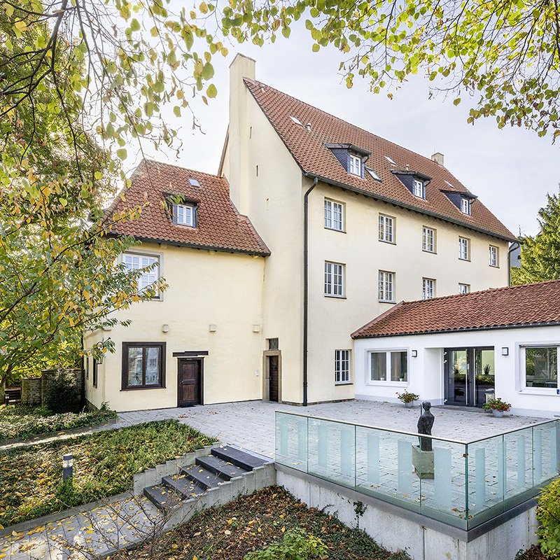 Institut für christliche Organisationskultur Gebäude von aussen